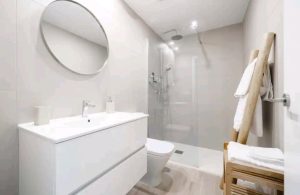 inbound6208850221411406719 300x195