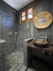 afrika suite, badkamer