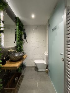 rainforest suite, badkamer
