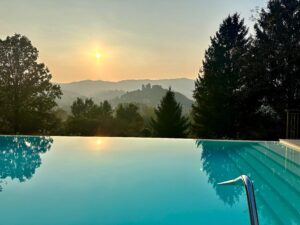 17682435478621033282310443632198 300x225